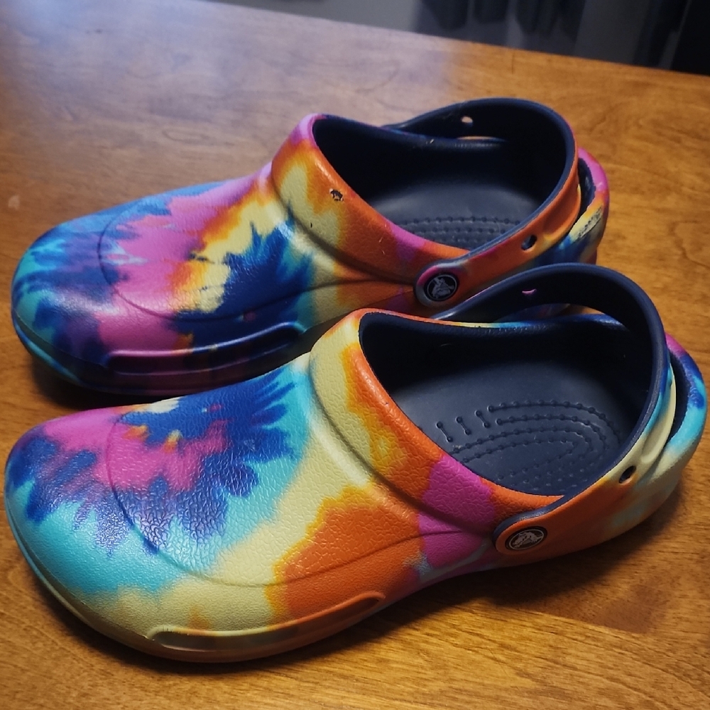 CROCS Tie-Dye